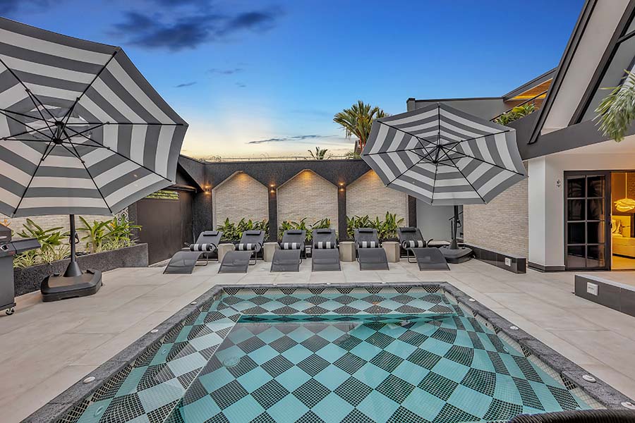 Villa Black and White Exterior, Jaco Costa Rica Rentals