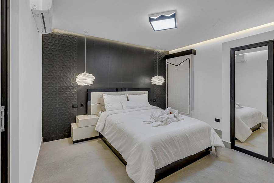 Villa Black and White Interior, Jaco Costa Rica Rentals