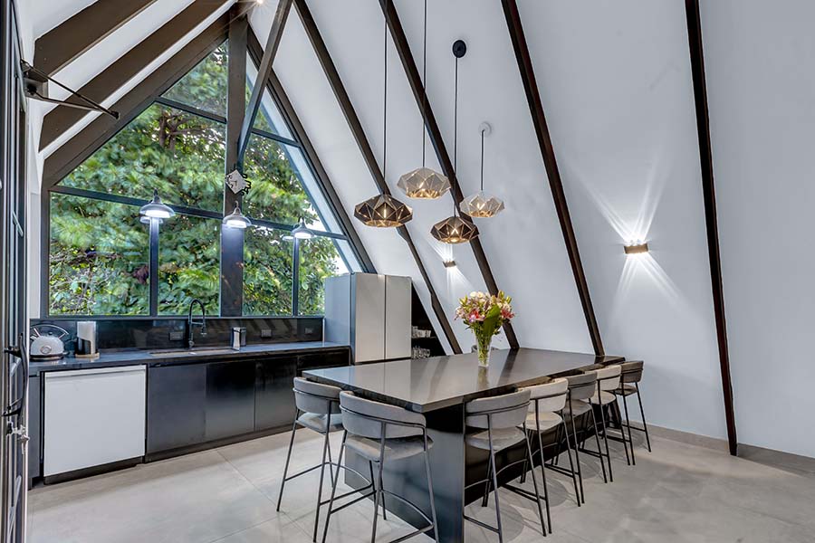 Villa Black and White Interior, Jaco Costa Rica Rentals