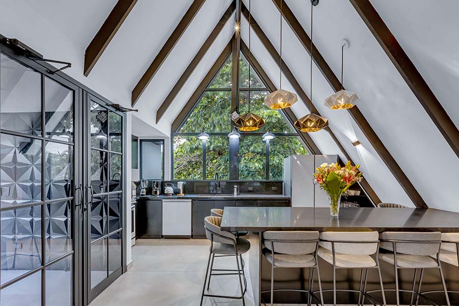 Villa Black and White Interior, Jaco Costa Rica Rentals